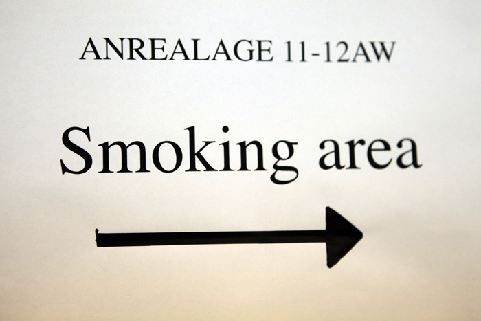 smoking area backstage at anrealage