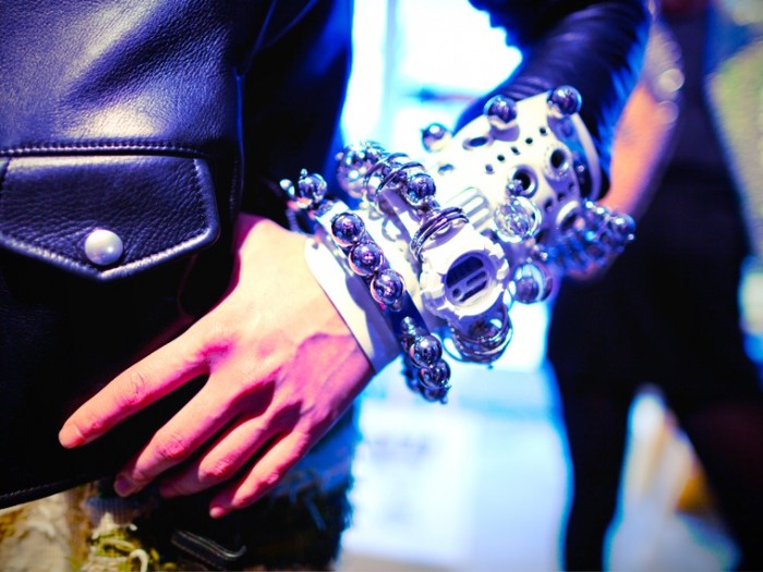 king accessory