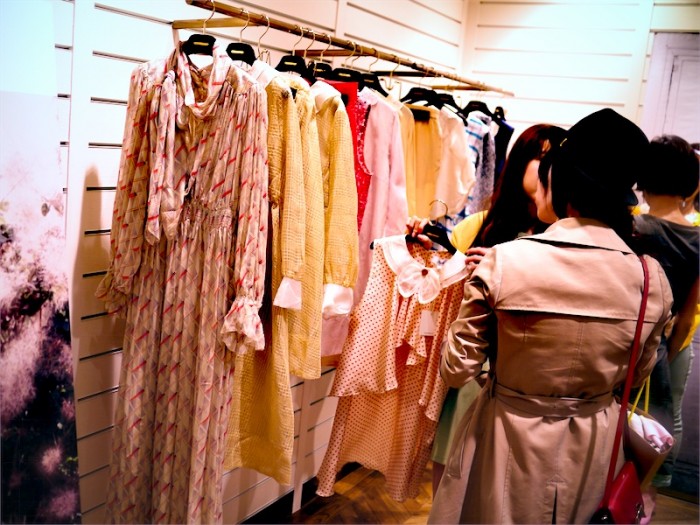 trunk show
